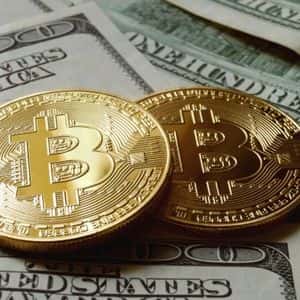 US Bitcoin ETFs Post $900M Net Outflows In Past Week – Details