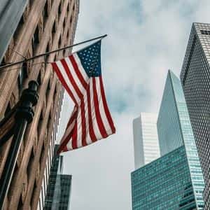 Crypto ‘No Longer In The Fringes’: Federal Reserve Governor Declares Start Of New Era