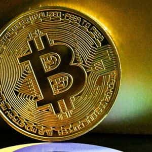 Protect Your Wealth With Bitcoin: Kiyosaki Signals Beginning Of ‘Massive Crash’