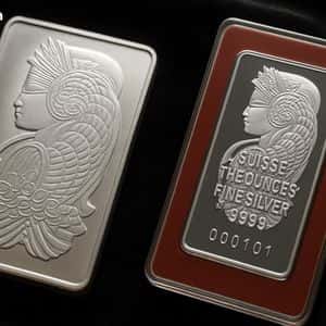 Silver Squeeze? Expert Warns of Global Currency Stress and West-to-East Power Shift