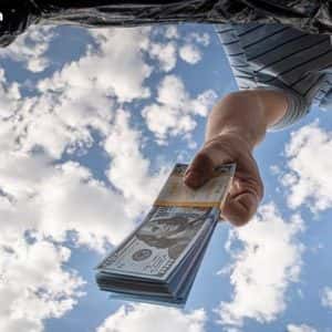 Russia Hits 95% De-Dollarization in Settlements With China and India