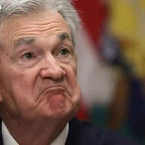 Bitcoin Dips After Powell Says a December Cut ‘Is Not a Foregone Conclusion’