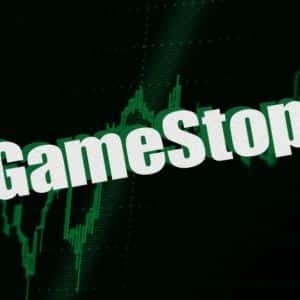 GameStop reports Q2 revenue of $972.2 million, slightly up from last year due to hardware sales