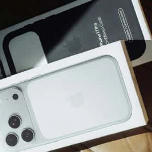 Apple’s iPhone 17 is selling stronger than expected, marking its best smartphone earnings since COVID-19