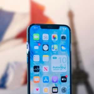 Apple to rebuild Siri using Google’s 1.2T-parameter AI model