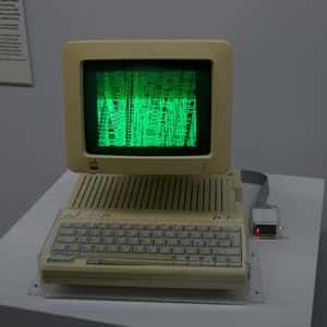 The AWS Outage Shows Why Crypto Can't Keep Relying On Centralized Infrastructure