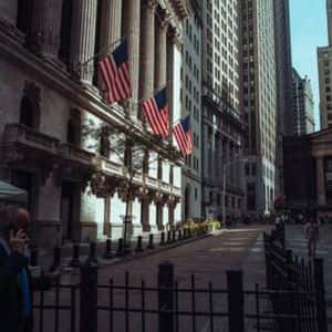 Stock index futures slump as trade tensions continue to weigh; eyes on Powell's speech, bank earnings