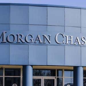 JPMorgan Steps Into Crypto Trading, But Custody Still Off Limits