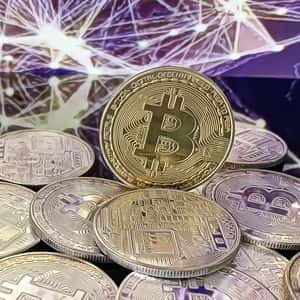 Bitcoin Faces Turbulence as Market Dynamics Shift