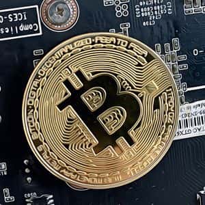 Bitcoin Markets Witness Surge in Protective Put Options