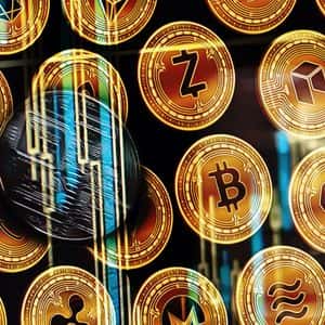 Bitcoin Holds Steady as Altcoin Giants Brace for Price Fluctuations