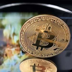 Tech Stocks Plunge as Investor Concerns Rise Over AI Expenditure