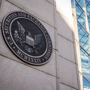 US SEC Under Fire For Gensler’s ‘Missing’ Texts From Key Crypto Crackdown Period