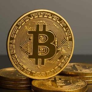 Hợp đồng tương lai Bitcoin trên Binance đạt đỉnh mới, vượt định giá bất động sản toàn cầu