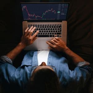 Liquidity, ETFs, Stablecoins: Binance Research Report Charts the Metrics Driving Crypto in 2025