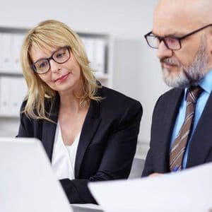 WLFI Holders Weigh 100% Buyback-and-Burn Proposal