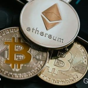 Bitcoin ETFs See $363 Million Exit as Ether Funds Lose $76 Million