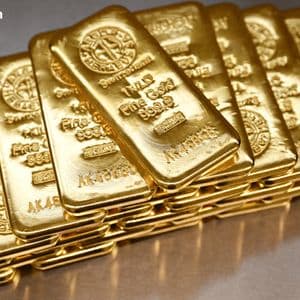 Record-Breaking Gold Rally: Prices Top $3,950 as Safe-Haven Demand Soars