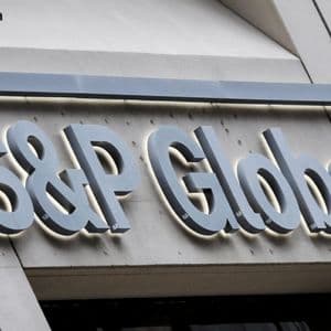 S&P Global and Chainlink Bring Stablecoin Stability Ratings Onchain