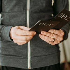 Chainlink Ready For Massive Breakout? A 15% Drop May Come First