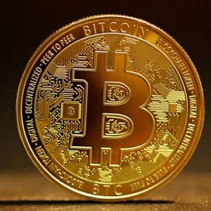 Is The Bitcoin Rally Over? Analyst Forecasts Drop To $94,000 If This Level Doesn’t Hold