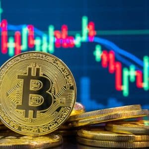 Bitcoin Cycle Peak May Extend Into 2026, Decay Model Shows