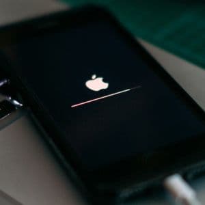 Apple grooms customers for the arrival of $2K iPhones