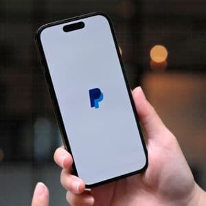 PayPal launches personalized payment links with crypto support