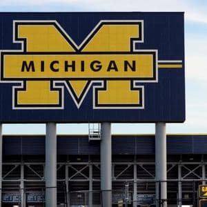 Michigan's Stalled Bitcoin Reserve Bill Advances After 7 Months
