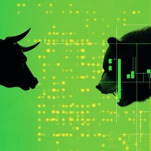 Bitcoin Holds $102K, SOL, XRP, DOGE Pullback as AI Valuations Draw Scrutiny