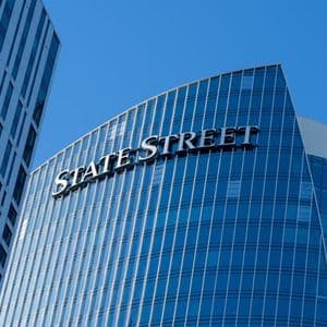 State Street takes minority stake in Apex Fintech, partnering on digital custody