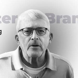 Peter Brandt Hints at Possible Bitcoin Top