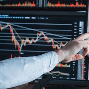 YAM Reveals $284.9 Million Exposure Linked to Stream Finance Crash