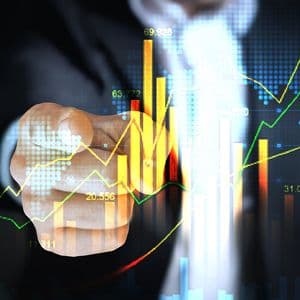 Bitcoin Struggles While LINK and SOL Coins Show Promise