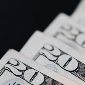 Fed’s Reluctance Sparks Economic Shockwaves