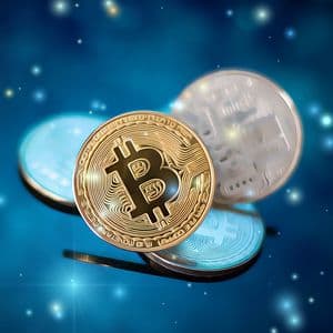 Cryptocurrencies Gain Momentum Despite Turbulent Markets
