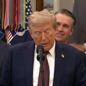 U.S. Tariff Crisis Reignites: Trump to Hold Emergency Meeting Tomorrow – Here’s What You Need to Know