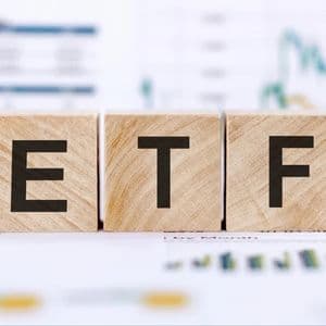 Big Day Tomorrow: ETF Including Bitcoin and 4 Altcoins to Hit the Market