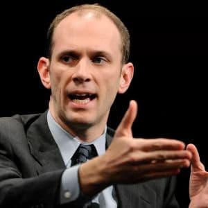 FED Voting Member Goolsbee Makes Surprising Comments on Interest Rate Cuts: “We’d Be Blind”