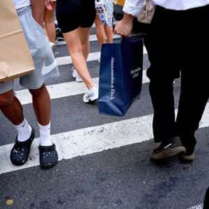 US Puts GDP Data on the Blockchain in Trump Crypto Push