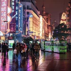 Trump Warns Of China’s Crypto Surge, Calls For US To Take Lead