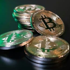 ARK Invest’s Cathie Wood Lowers Her Bitcoin Price Target – Here’s Why