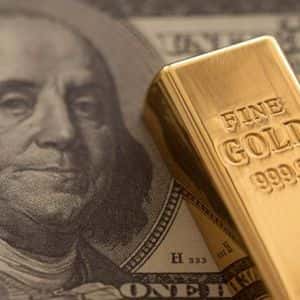 Strategist Warns Gold Surpassed US Treasuries as Reserve Asset: A Dollar Rebalancing Might Follow