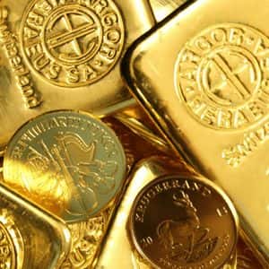 Gold Blasts to $3,637 Lifetime High as Fed-Cut Bets and Weak Dollar Collide