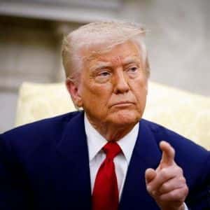 Trump Calls on NATO to Impose 100% Tariffs on China to End Russo‑Ukrainian War