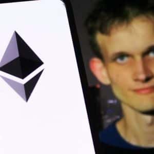 Vitalik Buterin Calls Base a Model Ethereum L2