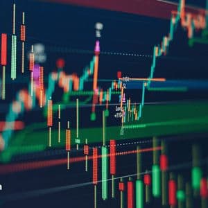 XRP Stalls Near $3 as Traders Reload for the Next Move