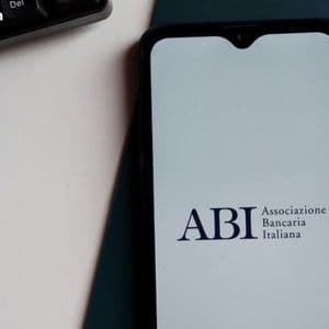 Italy Banks Back Digital Euro CBDC, Seek Staggered Implementation Costs