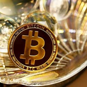 Bitcoin Holds $112,000 Support As Binance Whale Activity Cools Off – What’s Ahead?