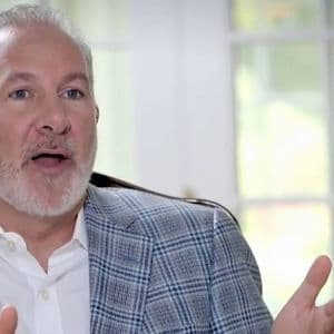 Peter Schiff Doubts Trump’s Crypto Plans, Labels Bitcoin a Ponzi Scheme